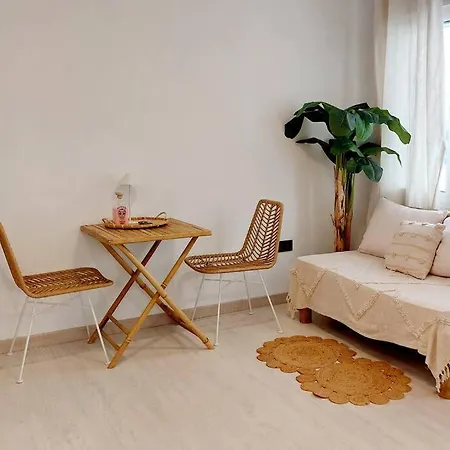 Apartman Boho With Patio In Centre And Close To
